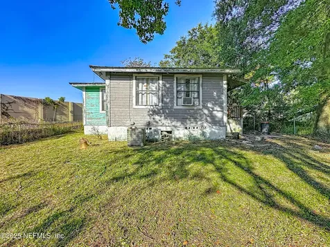 2961 Bethel Court Jacksonville FL 32207