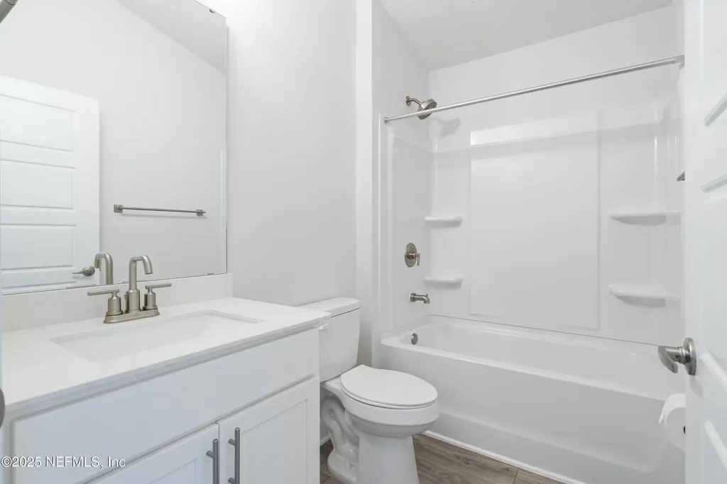 3327 Meadow Ridge Place Green Cove Springs FL 32043