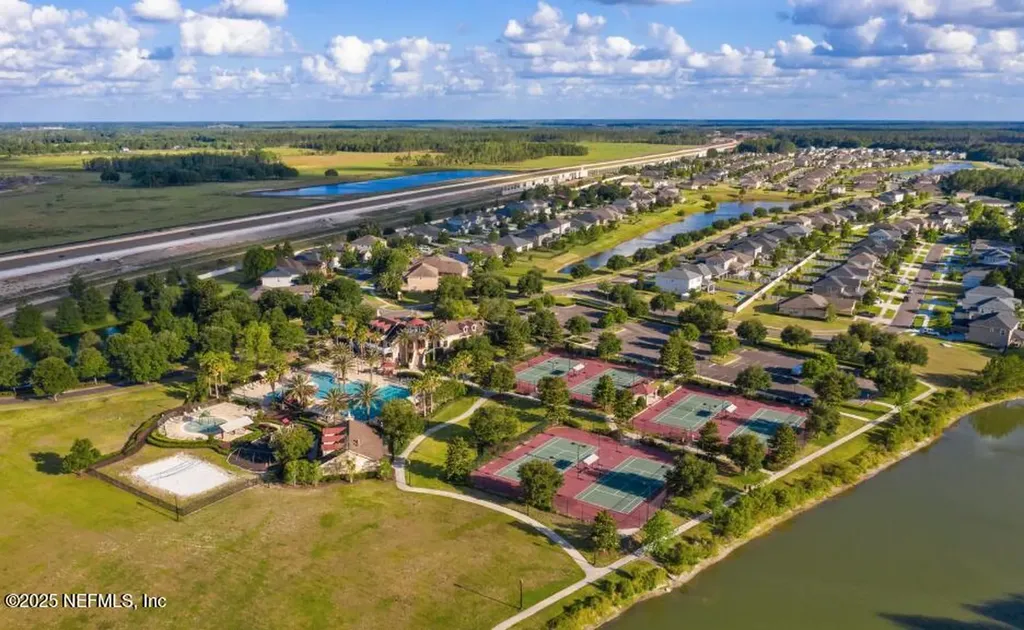 3327 Meadow Ridge Place Green Cove Springs FL 32043