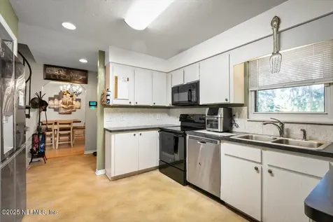 407 Lakeshore Drive Starke FL 32091