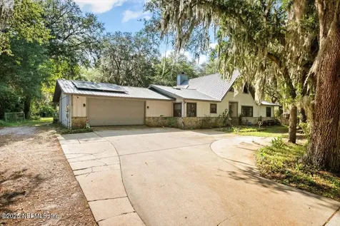 407 Lakeshore Drive Starke FL 32091