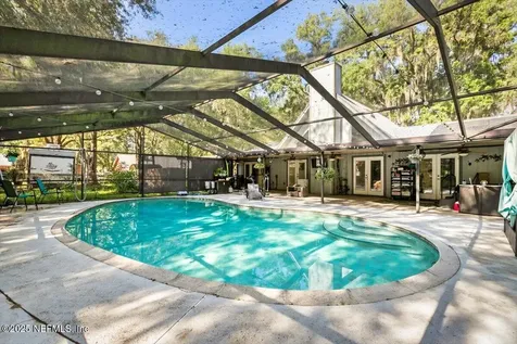 407 Lakeshore Drive Starke FL 32091