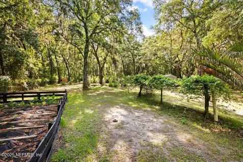 407 Lakeshore Drive Starke FL 32091