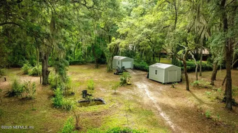 407 Lakeshore Drive Starke FL 32091