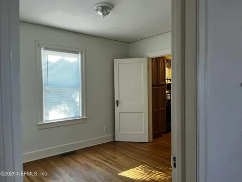 1924 Arcadia Place Jacksonville FL 32207