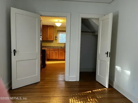 1924 Arcadia Place Jacksonville FL 32207