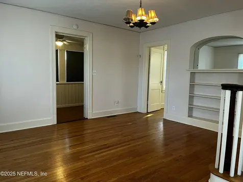 1924 Arcadia Place Jacksonville FL 32207