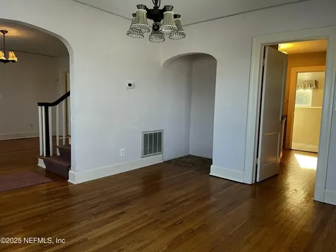 1924 Arcadia Place Jacksonville FL 32207