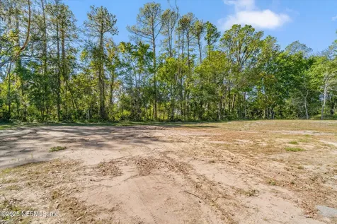 655 Yelvington Road East Palatka FL 32131