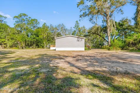 655 Yelvington Road East Palatka FL 32131