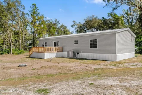 655 Yelvington Road East Palatka FL 32131
