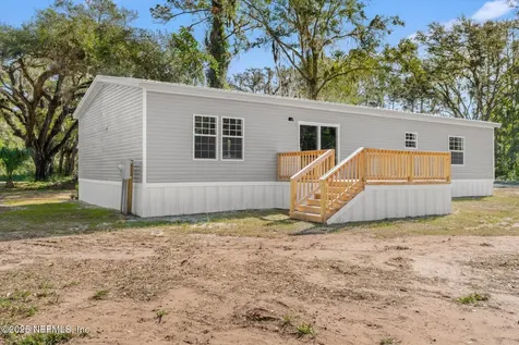 655 Yelvington Road East Palatka FL 32131