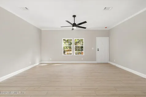 655 Yelvington Road East Palatka FL 32131