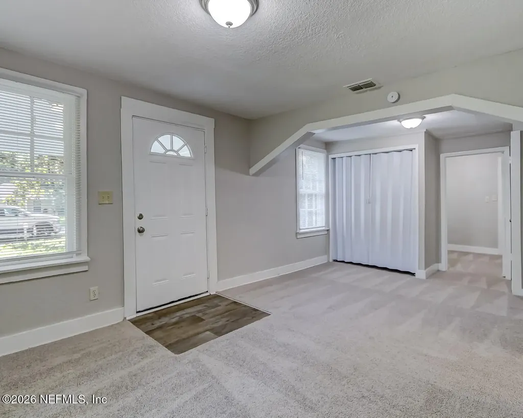 1027 Woodstock Avenue Jacksonville FL 32254