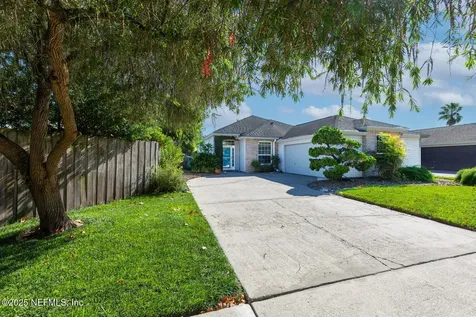 3807 Union Pacific Drive W Jacksonville FL 32246