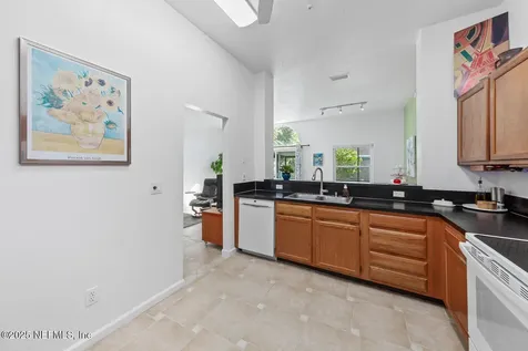 3807 Union Pacific Drive W Jacksonville FL 32246