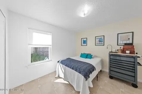 3807 Union Pacific Drive W Jacksonville FL 32246