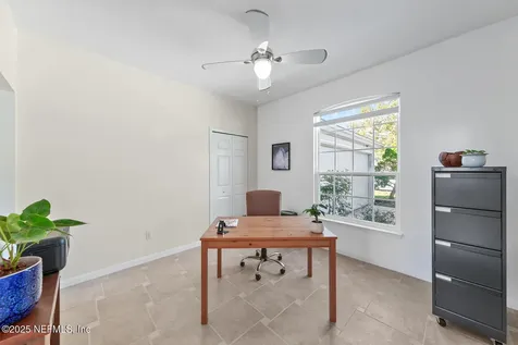 3807 Union Pacific Drive W Jacksonville FL 32246