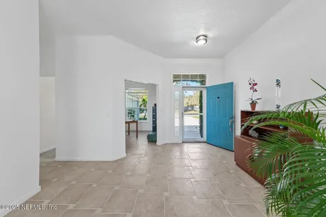 3807 Union Pacific Drive W Jacksonville FL 32246