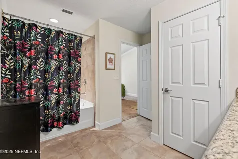 6865 Roundleaf Drive Jacksonville FL 32258