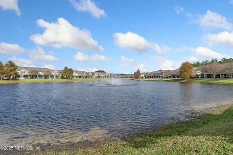 6865 Roundleaf Drive Jacksonville FL 32258