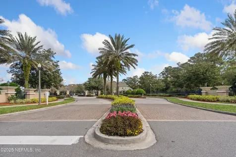 6865 Roundleaf Drive Jacksonville FL 32258