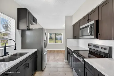 5822 Begonia Road Jacksonville FL 32209