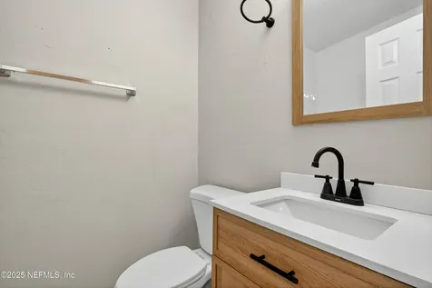 5822 Begonia Road Jacksonville FL 32209