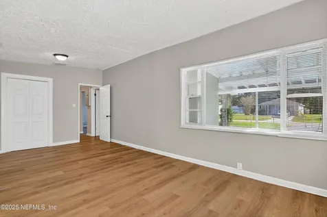 5822 Begonia Road Jacksonville FL 32209