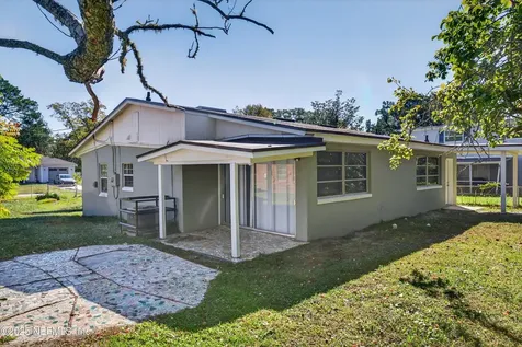 5822 Begonia Road Jacksonville FL 32209