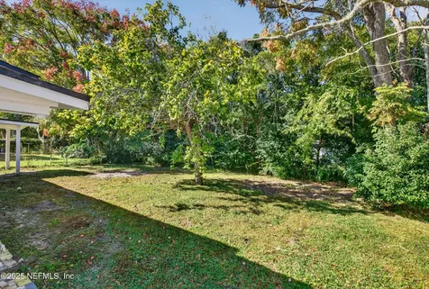 5822 Begonia Road Jacksonville FL 32209
