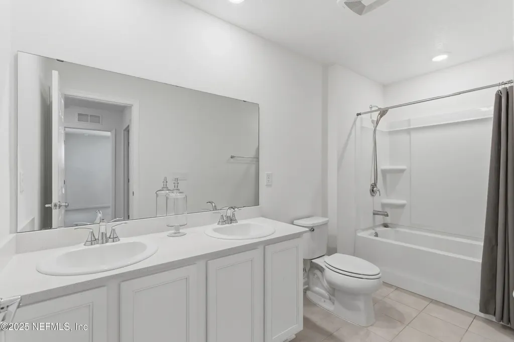 11624 Double Eagle Court Jacksonville FL 32221