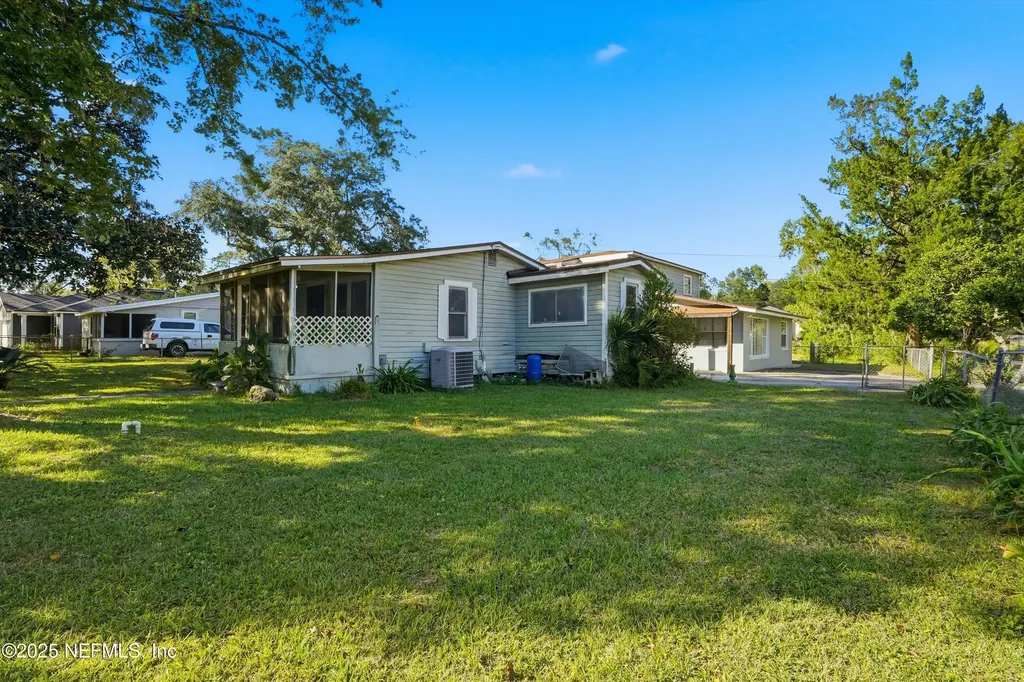 11558 Raft Road Jacksonville FL 32218