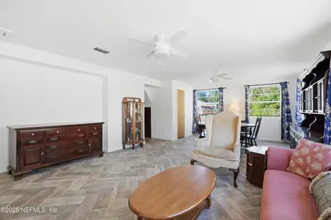 11558 Raft Road Jacksonville FL 32218