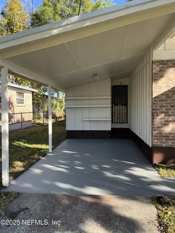 737 Minnie Street Jacksonville FL 32204