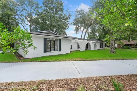 2917 Isser Court Jacksonville FL 32257