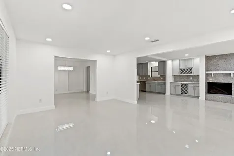 2917 Isser Court Jacksonville FL 32257