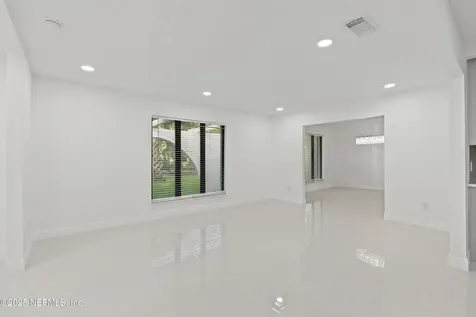 2917 Isser Court Jacksonville FL 32257