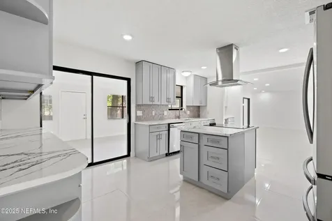 2917 Isser Court Jacksonville FL 32257