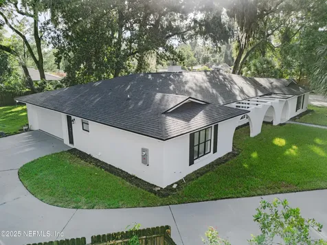 2917 Isser Court Jacksonville FL 32257