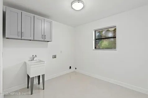 2917 Isser Court Jacksonville FL 32257