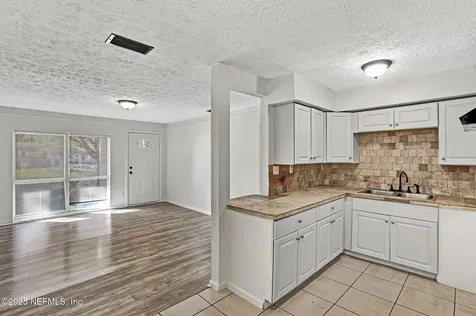 6453 Burgundy Road S Jacksonville FL 32210