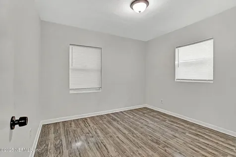 6453 Burgundy Road S Jacksonville FL 32210