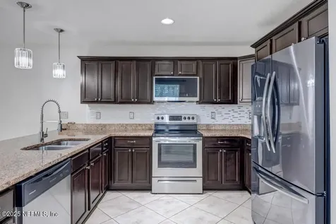 8401 Highfield Avenue Jacksonville FL 32216
