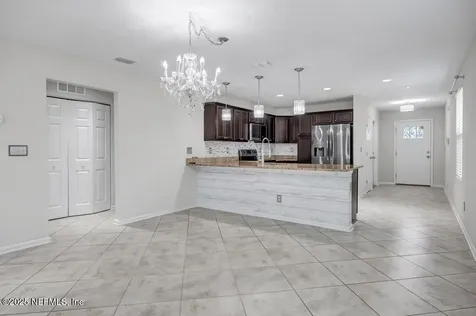 8401 Highfield Avenue Jacksonville FL 32216