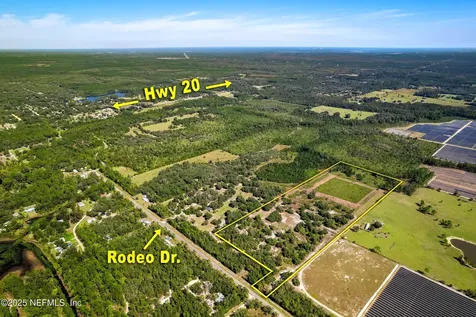 96 Bridle Drive Interlachen FL 32148