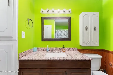 140 Morris Lake Drive Hawthorne FL 32640