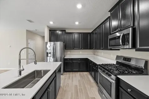 1728 Amberly Drive Middleburg FL 32068