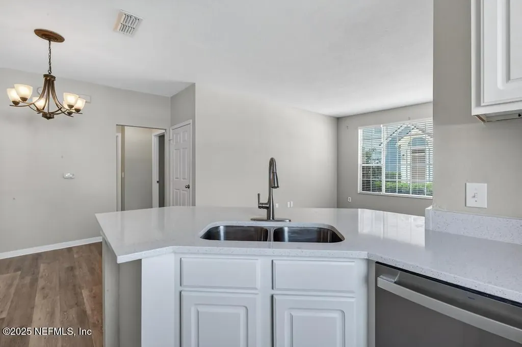13703 Richmond Park Drive Jacksonville FL 32224