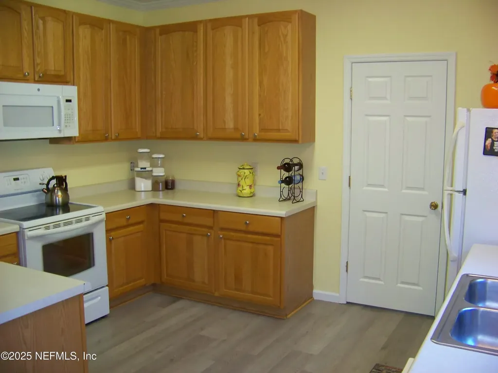 118 Hicks Avenue Crescent City FL 32112